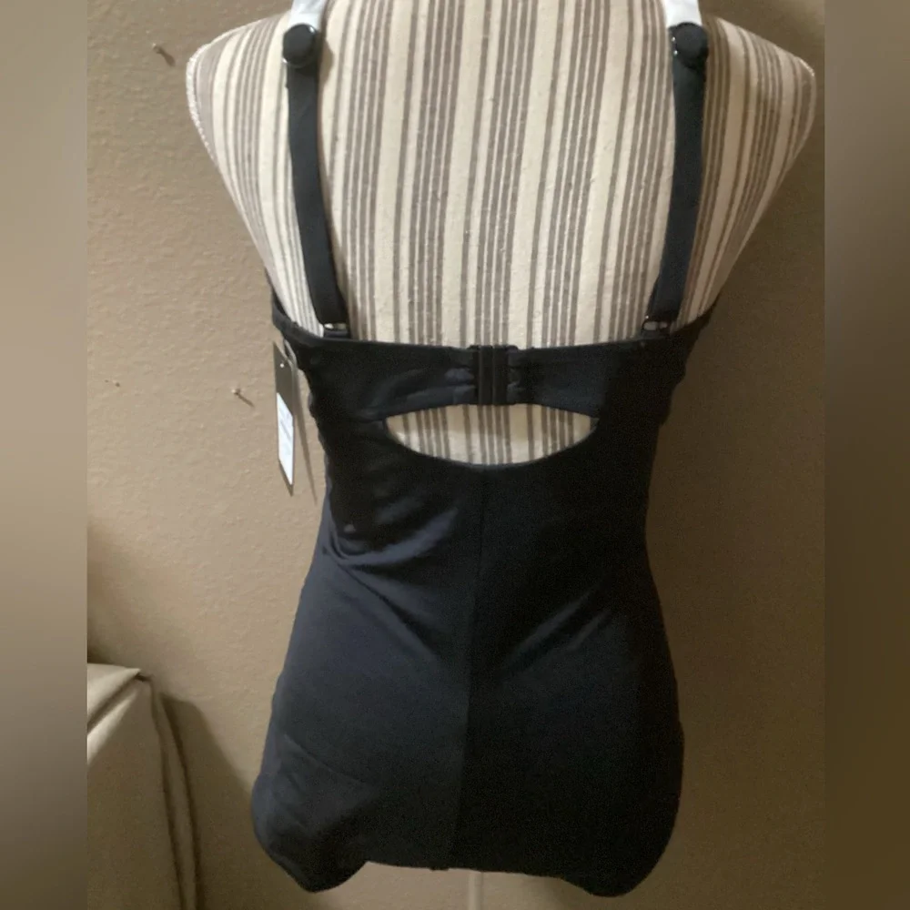 NEWT CITY CHIC MESSINA SWIMMING SUIT SIZE plus XS - Picture 2 of 16